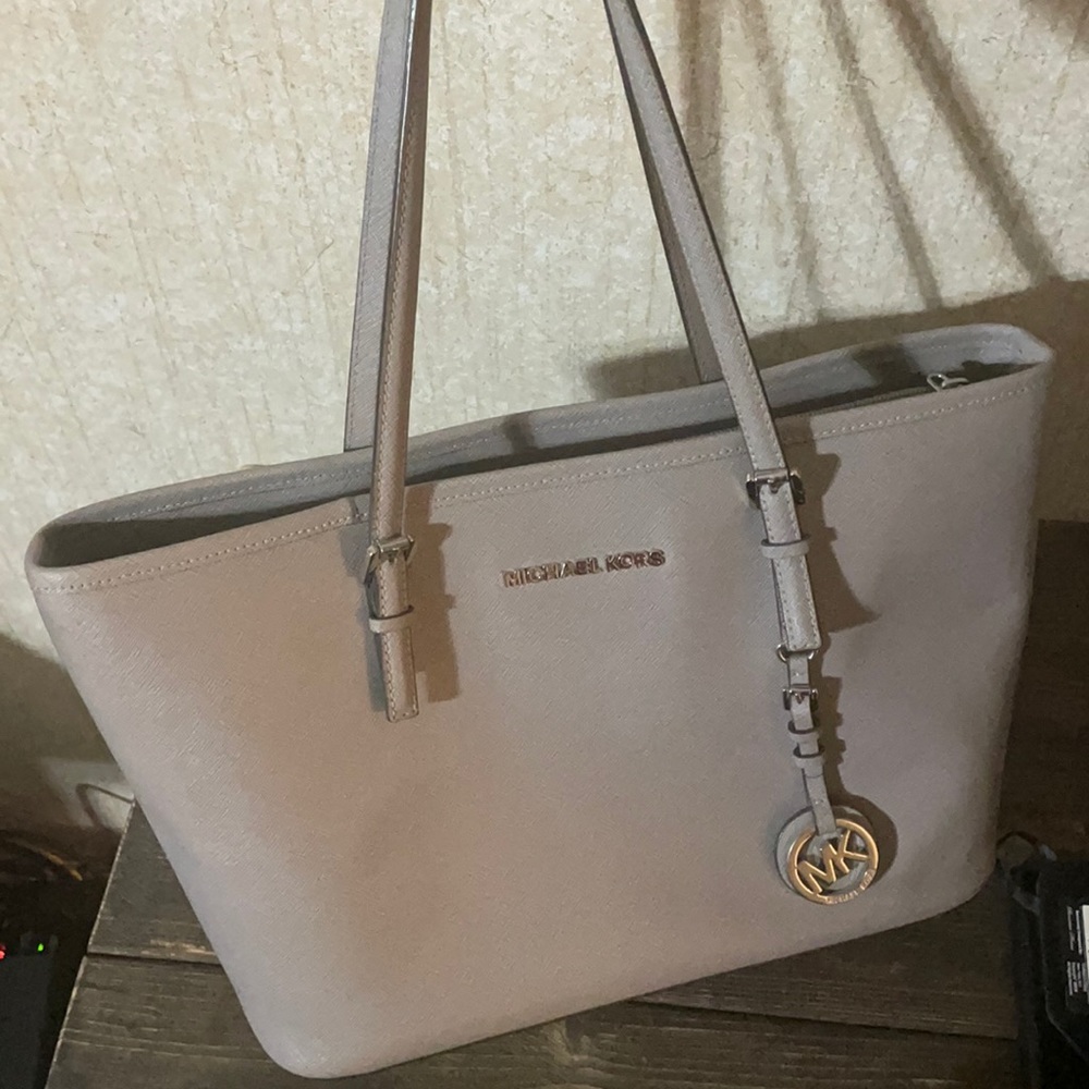 Michael Kors purse